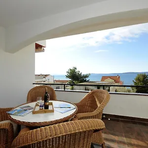 Svalina - Seaview And 130m From Apartament Trogir