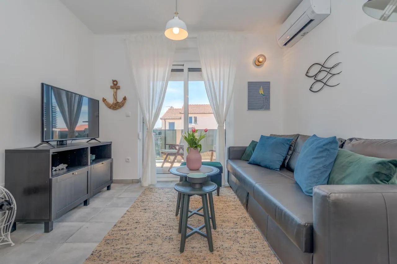 Apartment New And Chic Place Near Old Town Of Trogir
