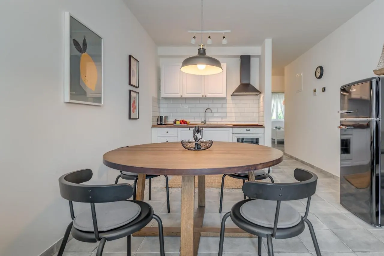 New And Chic Place Near Old Town Of Trogir 0*,