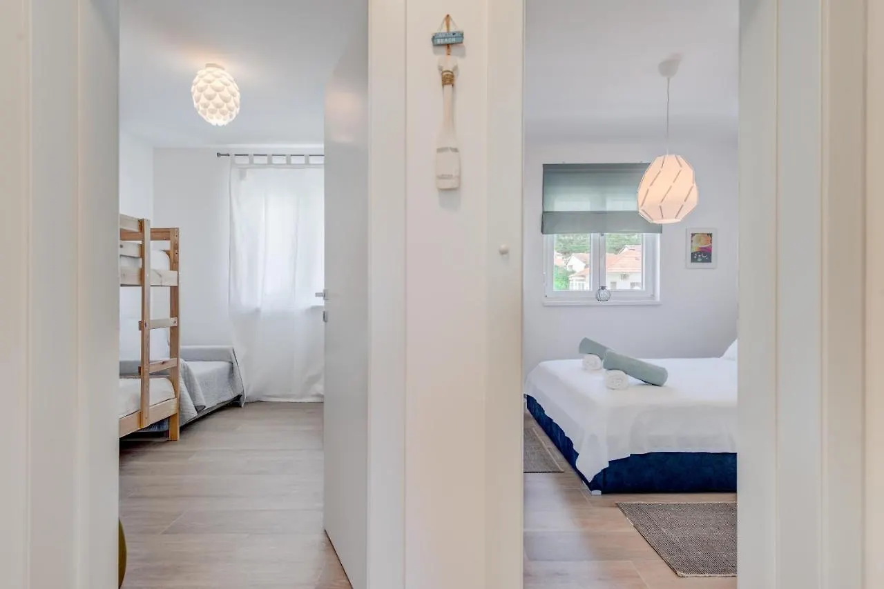 New And Chic Place Near Old Town Of Trogir